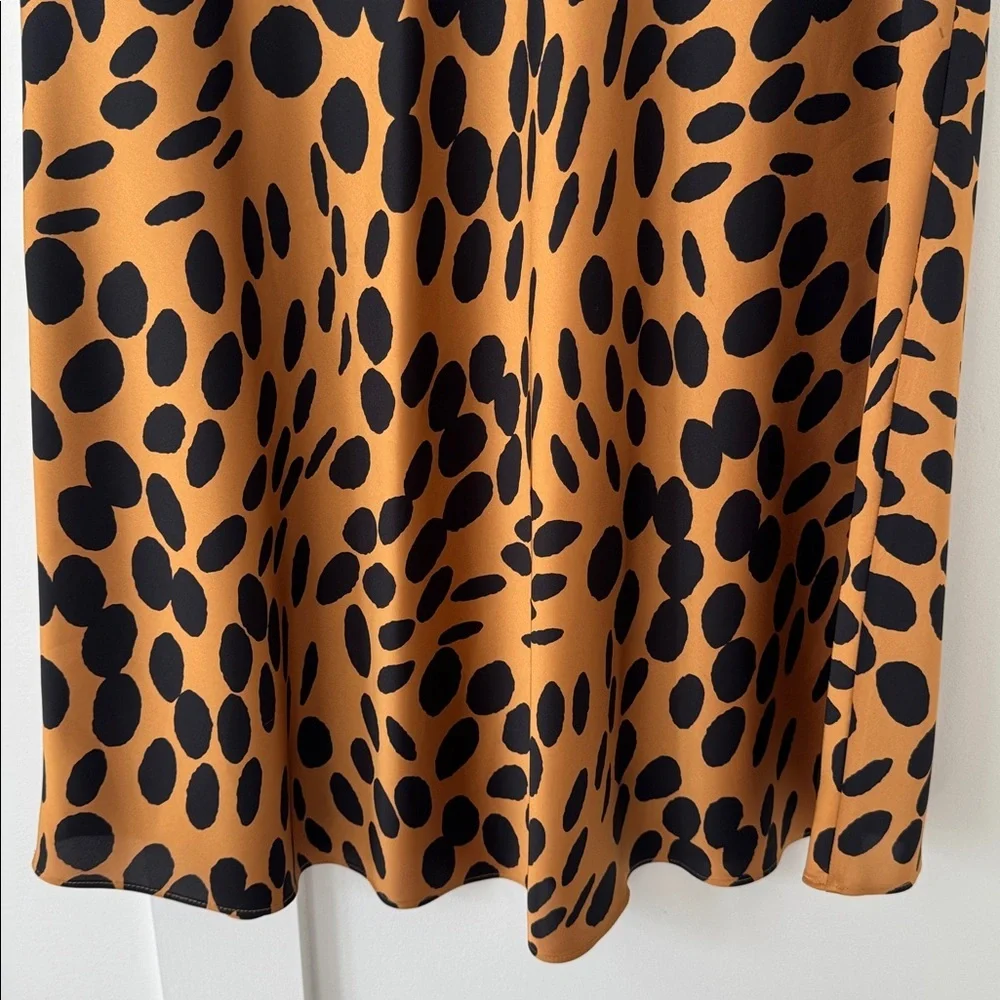 J Crew Pull-on slip skirt in wavy dots Size L